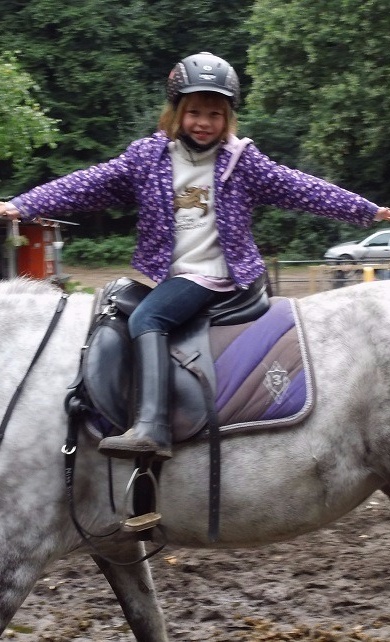 Ein Pony für die "Elfen"! 