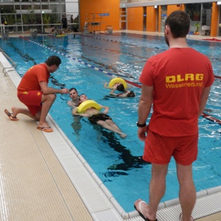 Gutschein für die Teilnahme an einem Rettungsschwimmabzeichen Silber