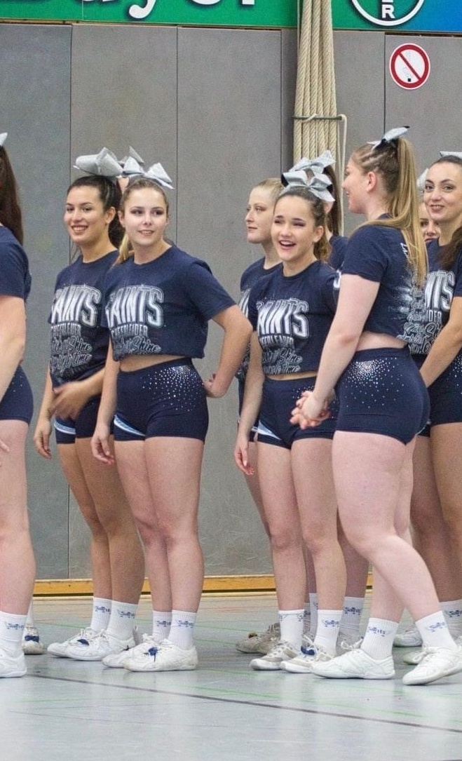 Neuer Glanz in Uniform - Seniors & Juniors