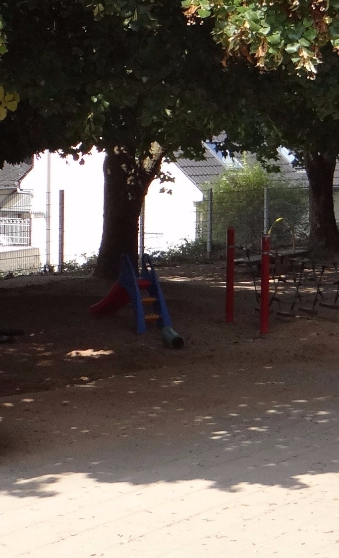 Ein Spielhäuschen für die Kleinen