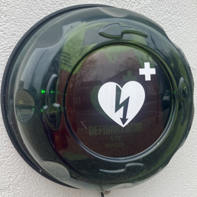 GEMEINSAM Leben retten - Neue Defibrillatoren für die Gemeinde