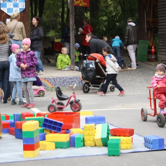 Ausbau des "Aktivspielplatzes Steinlein"