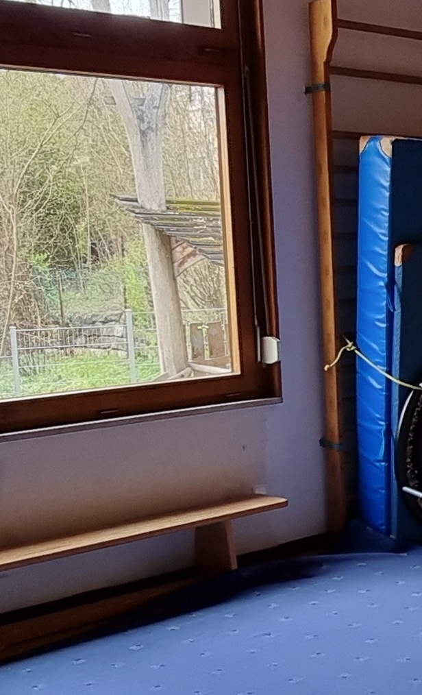 Kita Sonnenschein Turnraum und Bücherei