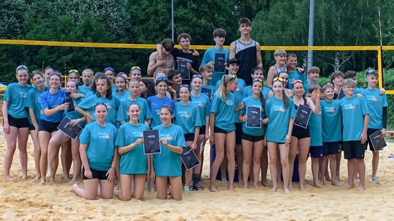 Bau von 2 Beachvolleyballfeldern auf dem Vereinsgelände des PTSV Hof