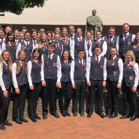 Neue Uniformen für junge Musiker