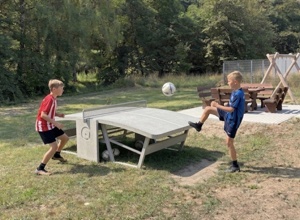 Allwetterfussballtisch für unsere Kids