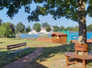 Netze und Ausrüstung Jugend Tennisclub Hirschaid