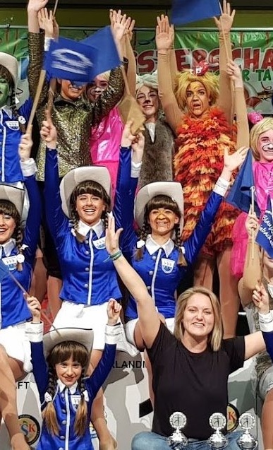 Neue Gardekostüme für unsere Jugend und Junioren