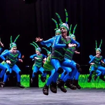Neue Traingsleggings und Vereinsshirts