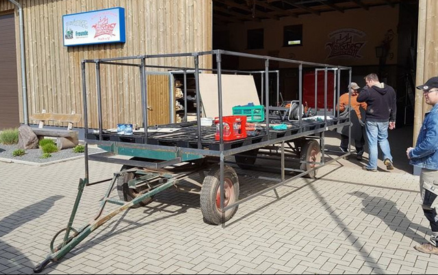 Neuer Fastnachtswagen für die Irscher Hofsänger