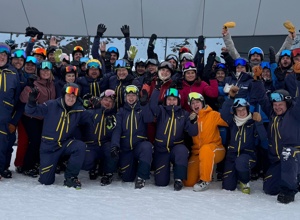 Teamwear für die Schneeschule Weißenhorn