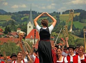 Trachtenbeschaffung Musikkapelle Stiefenhofen