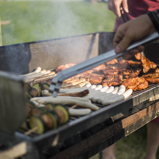 Gutschein für ein Essen und Getränk am Einweihungsfest