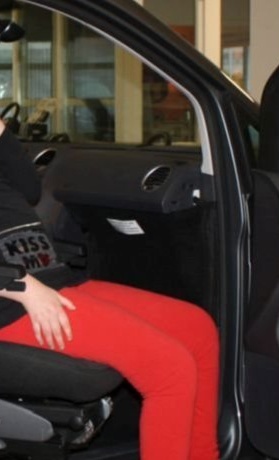 Auto Schwenksitz "Turny" für Katharina