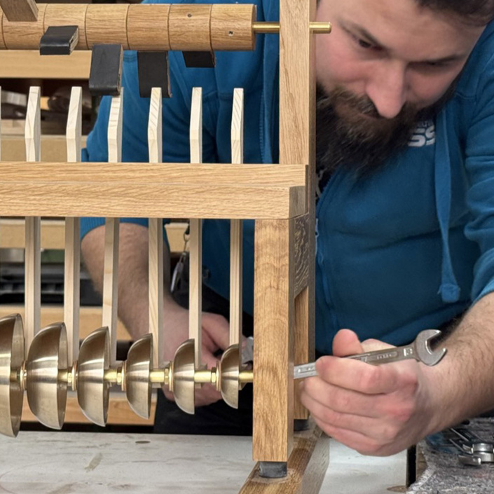 Neuer Zimbelstern für die Orgel