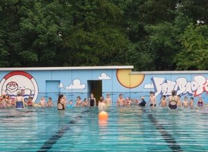 Photovoltaikanlage für wärmeres Wasser  im Freibad Bornekamp, Unna