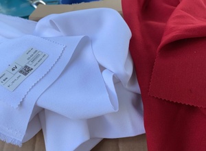 Material für neue Uniformen