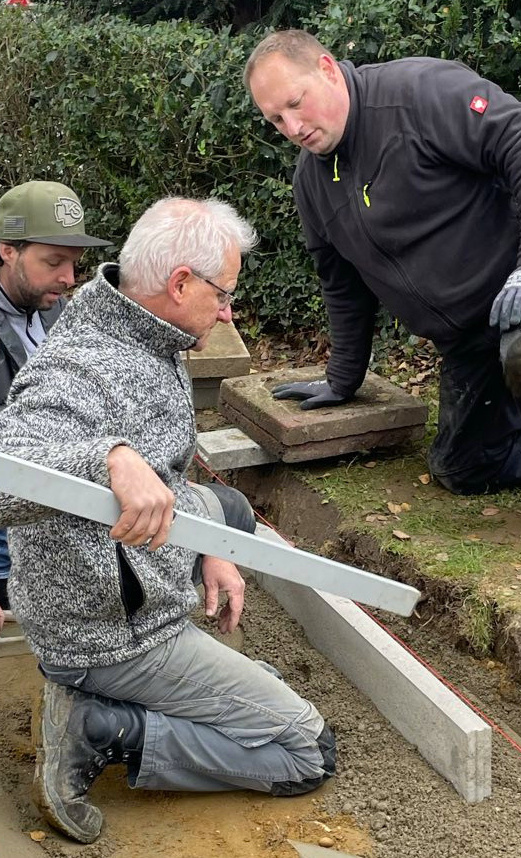 Erneuerung der Gehwege vor der Hl.-Geist-Kapelle Aldenhoven