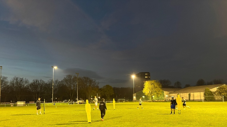 Umrüstung der Flutlichtanlage auf LED und Erneuerung der Heizung