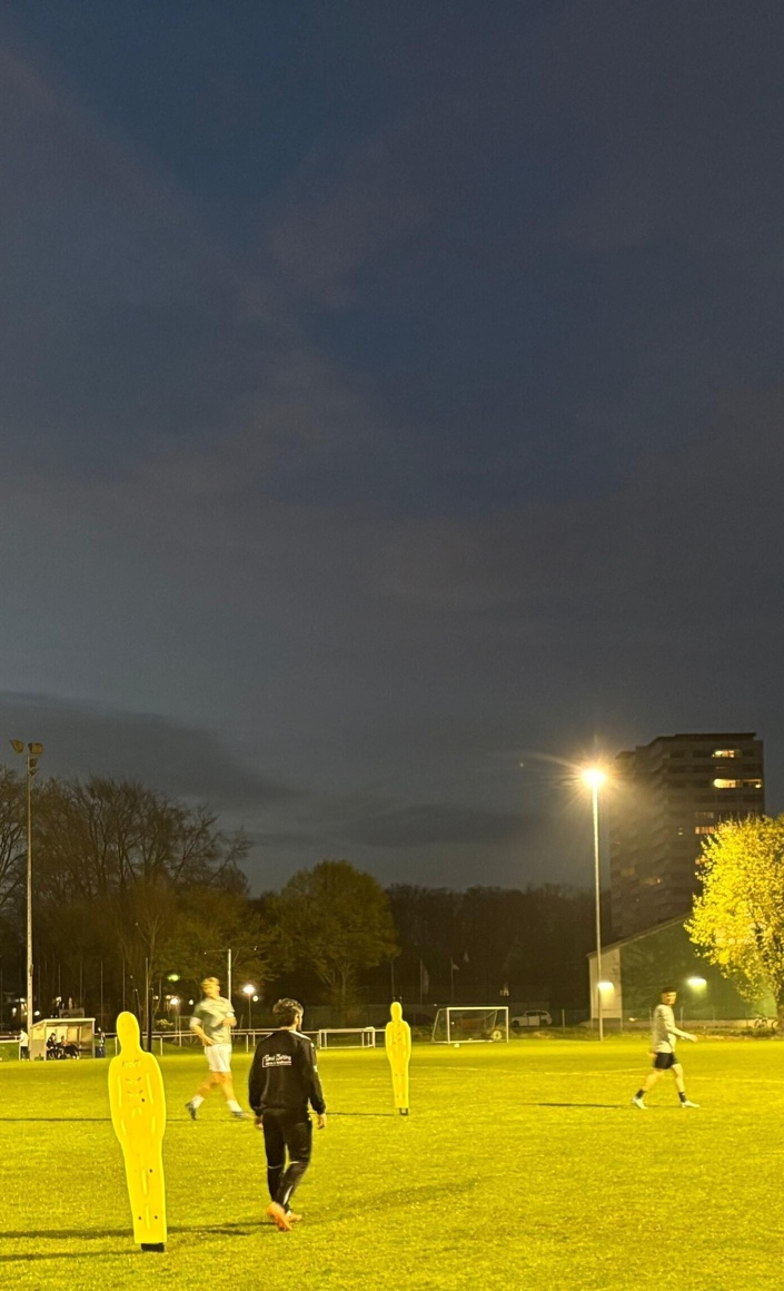 Umrüstung der Flutlichtanlage auf LED und Erneuerung der Heizung
