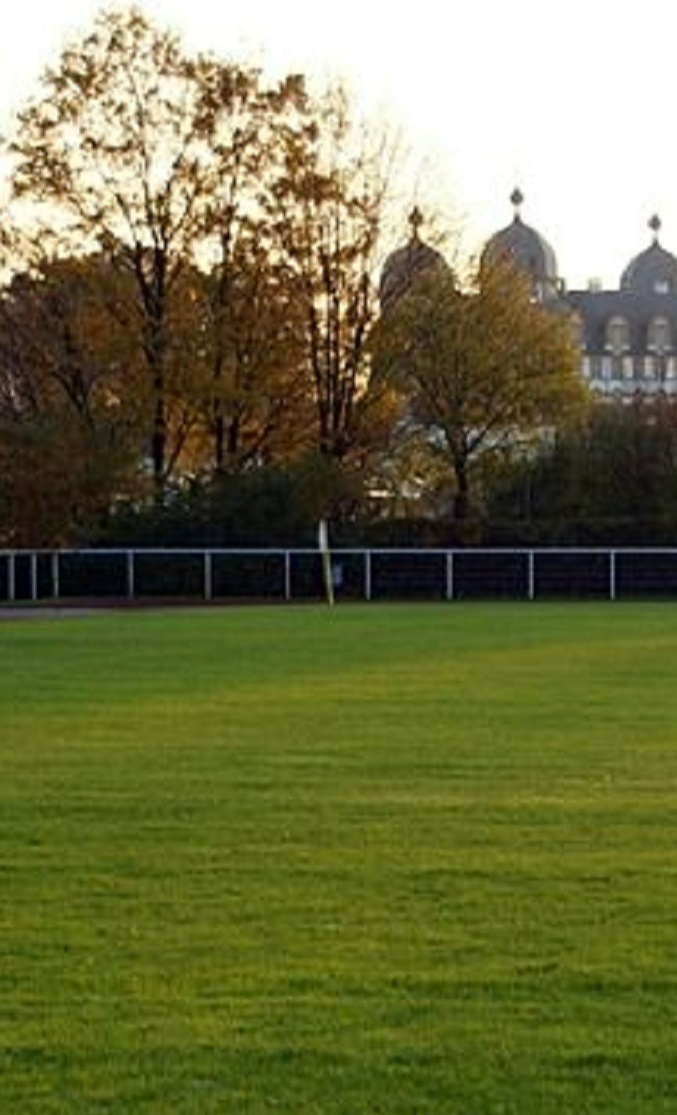 Wintertrainingsplatz & Umkleiden