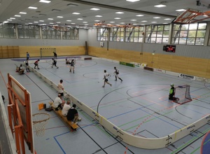Neue Floorball Bande für den Sportclub Weßling