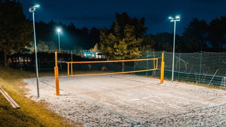 LED-Beleuchtung Beachvolleyballfeld