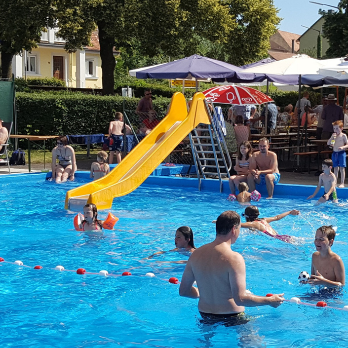 Reinigungsroboter für das Gnötzheimer Freibad