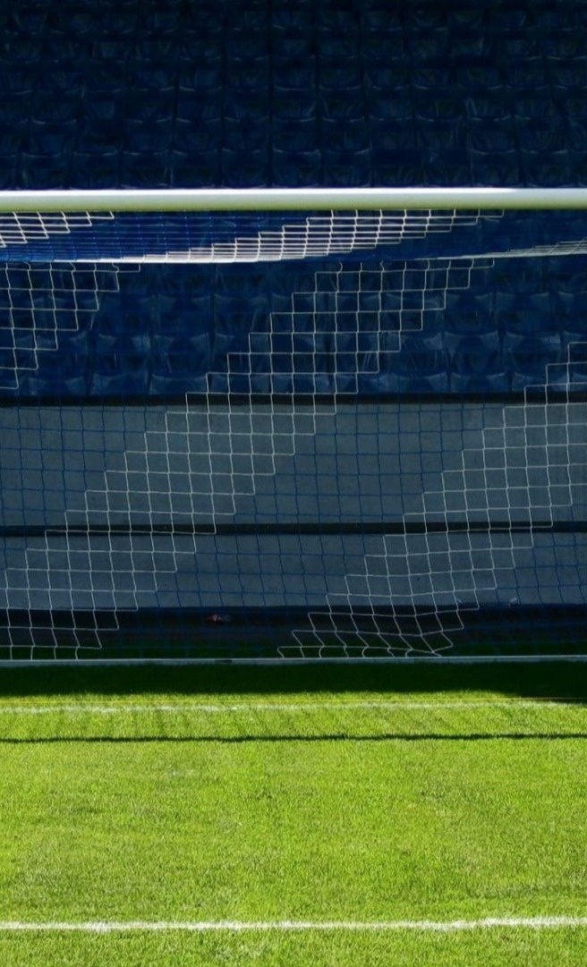 Neue Fußballtore für den SV Baustert