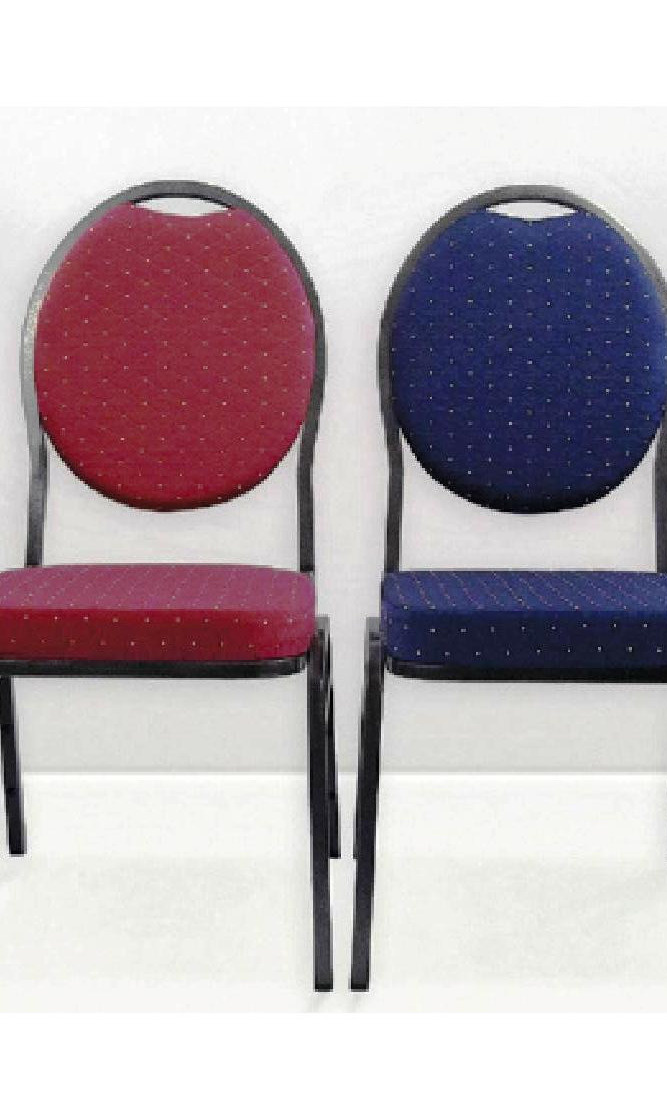 Neue Stühle für Akelsbarger Vereine