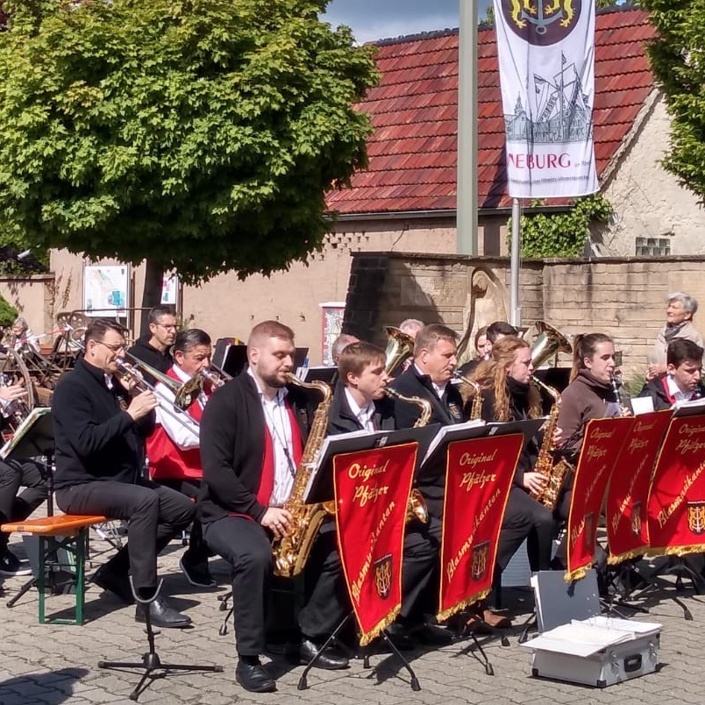 Noten in Not - Unterstützung für den MV Neuburg