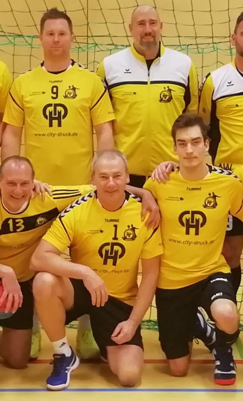 Maßanzüge (Trikots) für die 2. Mannschaft