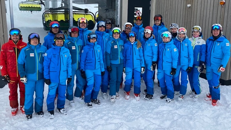 Ausbildung & Ausstattung Übungsleiter Skiclub Eggenfelden