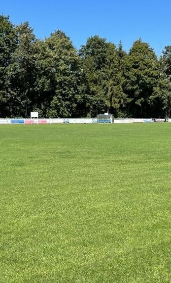 Flutlichtanlage für die Jugendsportanlage