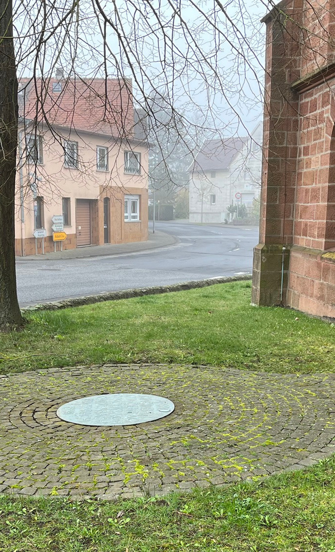 Bau eines barrierefreien Zugangs zur Kinzenbacher Kirche