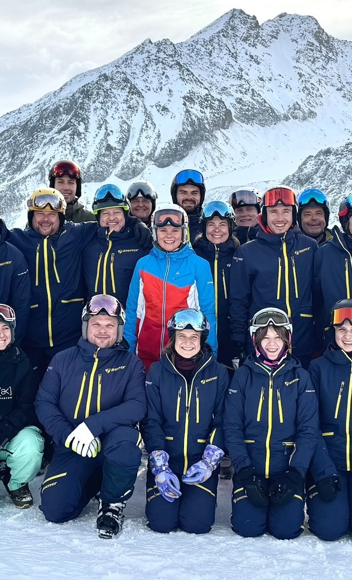 Teamwear für die Schneeschule Weißenhorn