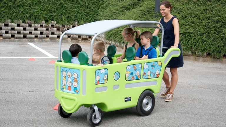 Neuanschaffung eines elektrischen Kinderbusses