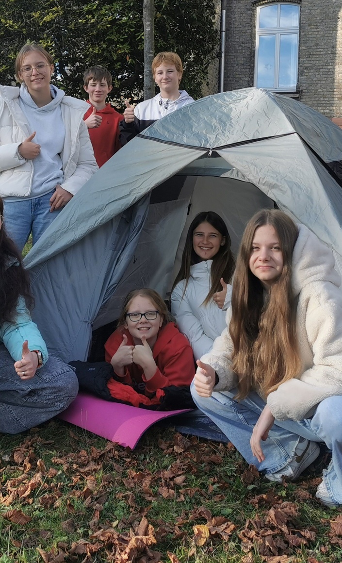 Expeditionsausrüstung für Jugendliche an der Carl-Kraemer-Realschule