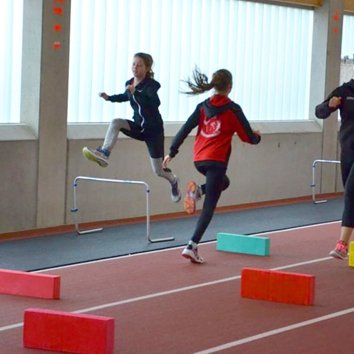 Trainingshürden für unseren Leichtathletiknachwuchs