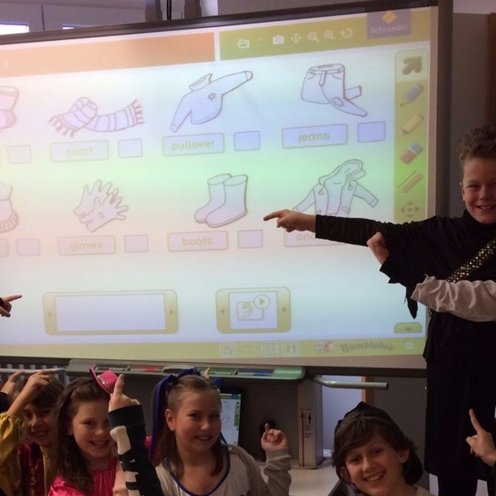 Ein neues Whiteboard für unsere Schüler