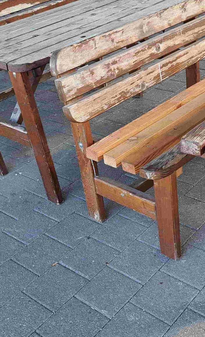 Stockschützen Karlshuld - Biertischgarnituren erneuern