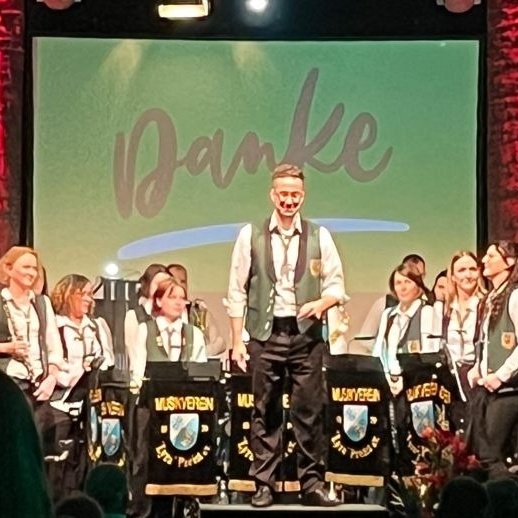 Erweiterung und Verbesserung unserer musikalischen Ausstattung