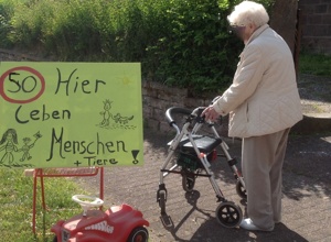 Geschwindigkeitsanzeigetafel für Lobach