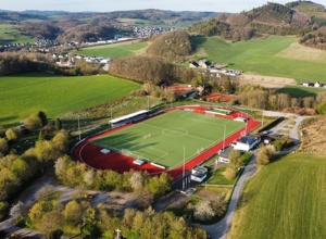 Erneuerung Kunstrasenplatz in Grevenbrück