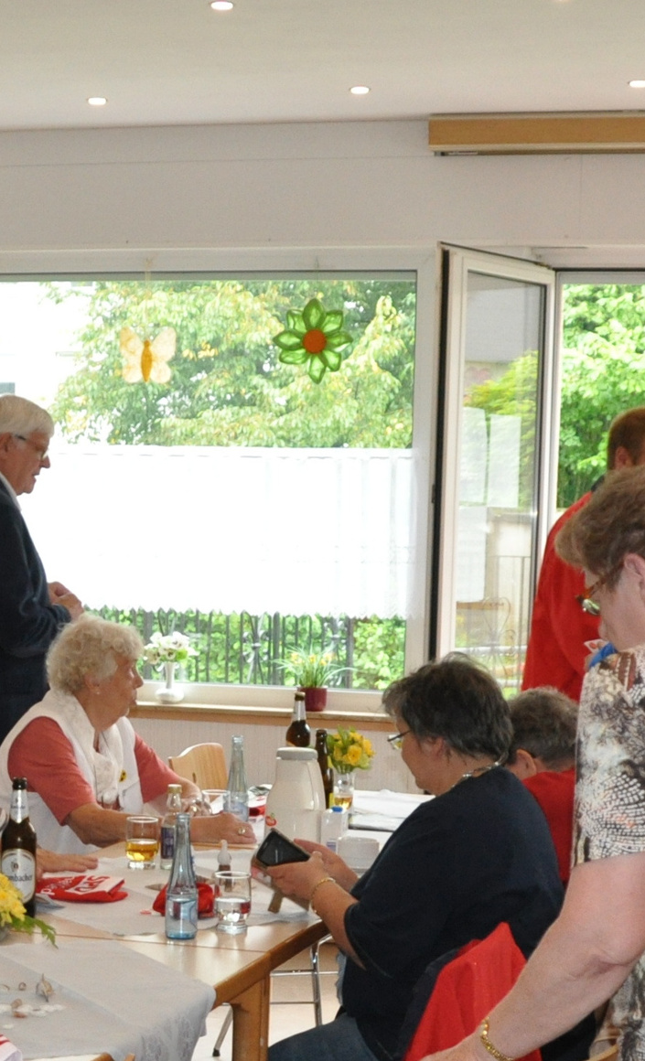Barrierfreie Tür für die NaturFreunde Bottrop