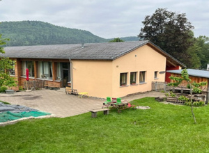 Sonnen-und Regenschutz im Garten