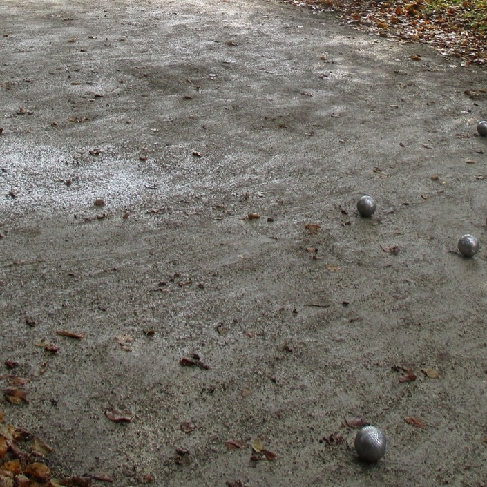 Neugestaltung der Boule-Bahn an der Alten Floßlände in Wolfratshausen