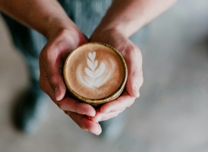 Video - Gemeinsam ein Zuhause schaffen: Ein Café für Vielfalt und Zusammenhalt