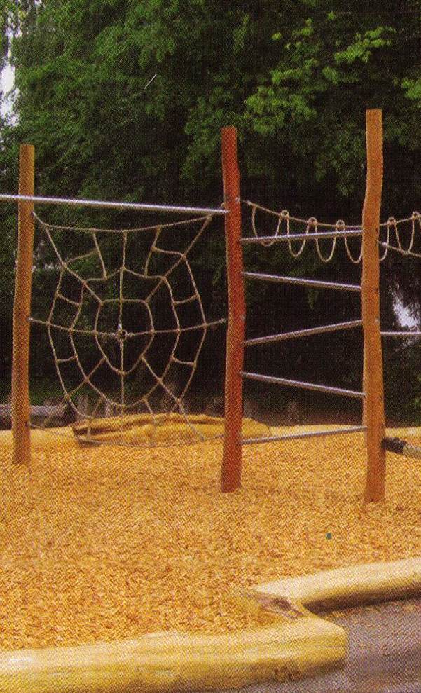 Spielgerät "Affenwald" für den Kindergarten Altschweier