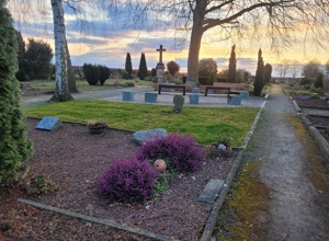 Friedhof Hattrop - Ort der Trauer und Begegnung